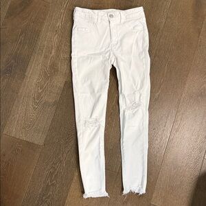 American Eagle Outfitters White High-Rise Skinny Jeans size 4 long